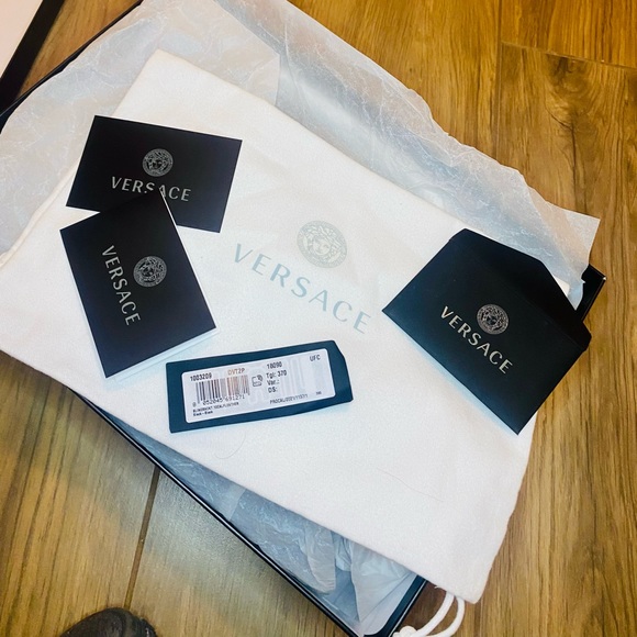 NEW! VERSACE Black Calf Leather La Medusa Slingback Pointed Toe Flats - Picture 17 of 17